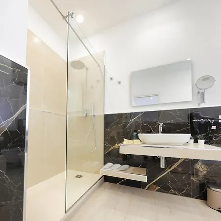 Del Corso Sicilia Homestay *